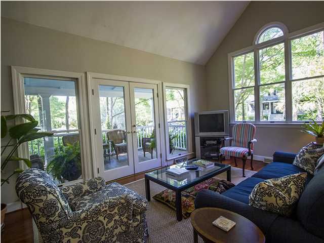 1044 Wharf Indigo Pl, Mount Pleasant, SC 29464