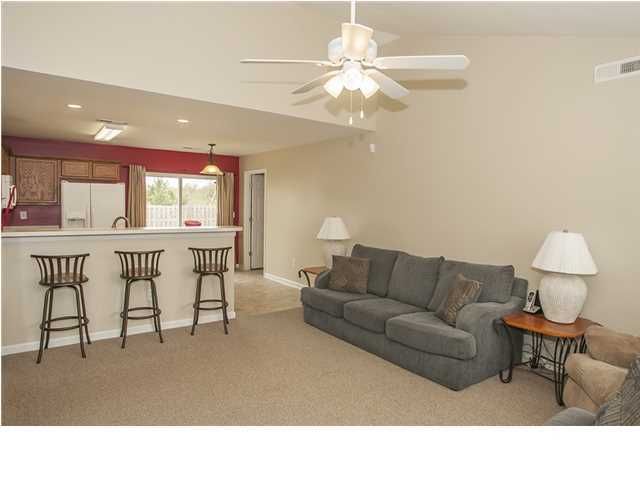 537 Mary Scott Dr, Goose Creek, SC 29445