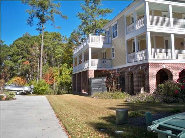 7003 Old Landing Rd, Hanahan, SC 29410