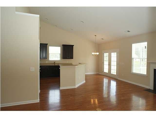 3021 Gulfstream Ln, Ridgeville, SC 29472
