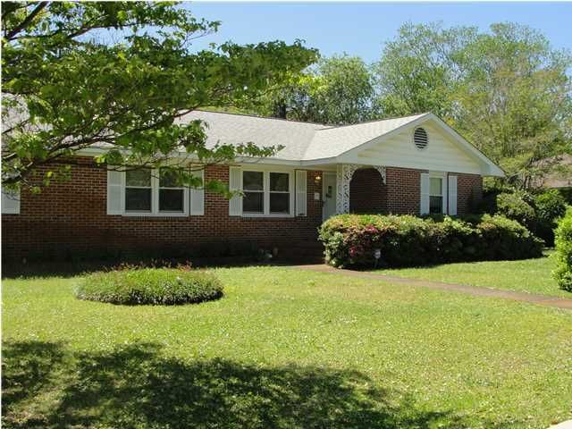 1601 Amberly Rd, Charleston, SC 29407
