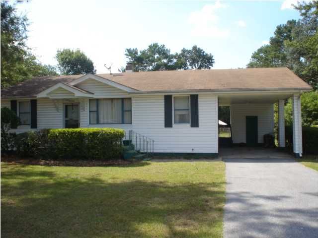 2204 Bacons Bridge Rd, Summerville, SC 29485