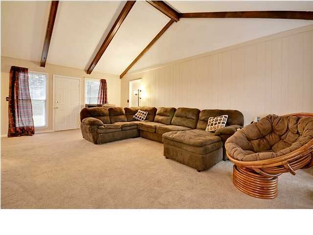 101 Nathan Dr, Summerville, SC 29483