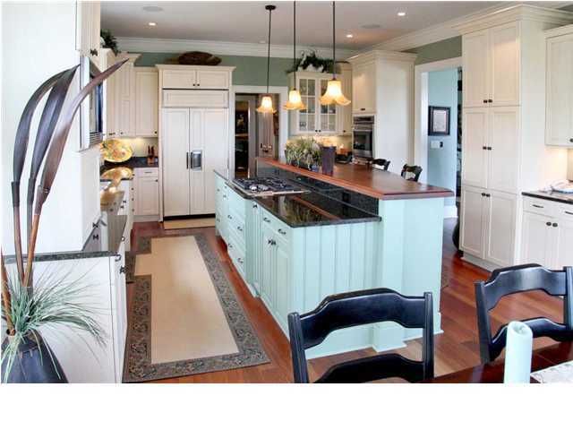 1658 Thompson Ave, Sullivans Island, SC 29482