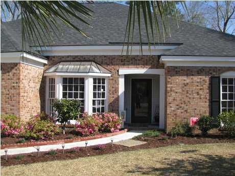 110 Essex Dr, Summerville, SC 29485