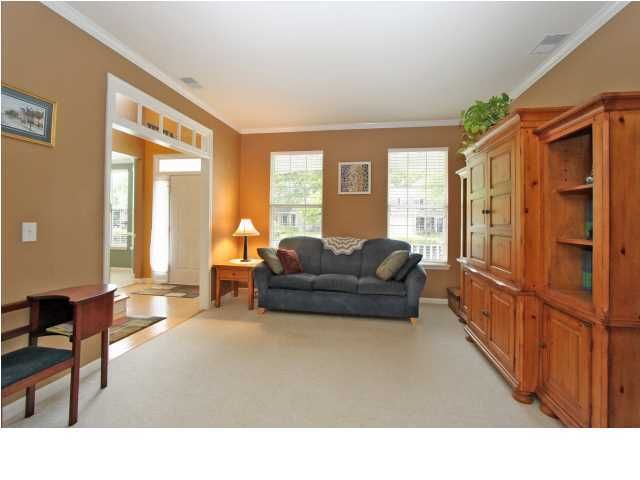 2746 Seastrand Ln, Mount Pleasant, SC 29466