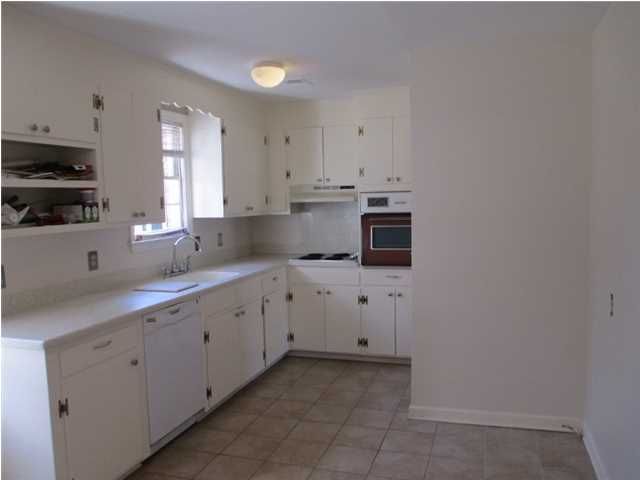 1421 Cecilia Dr, Charleston, SC 29407