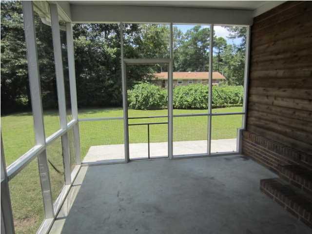108 Cleveland St, Summerville, SC 29483