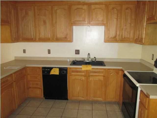 209 Fairfax Blvd, Goose Creek, SC 29445