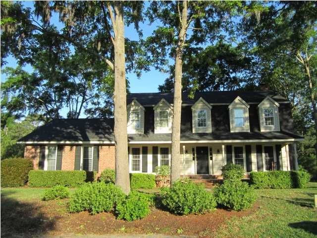 5 Coventry Cir, Charleston, SC 29407