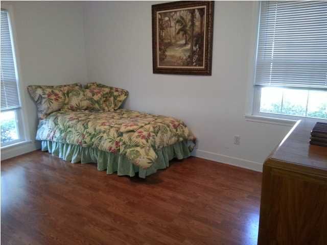 111 Dunbury Dr, Summerville, SC 29485