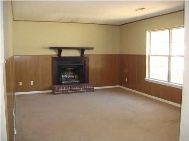 105 Harold Dr, Summerville, SC 29483