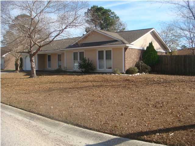 101 Buckskin Dr, Summerville, SC 29483