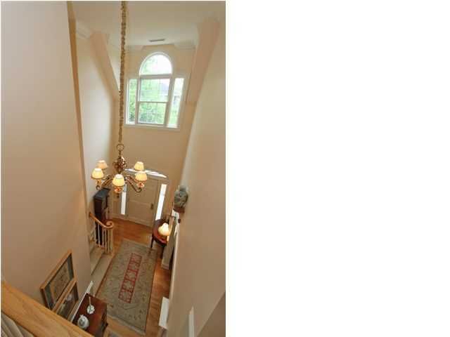 689 Lake Frances Dr, Charleston, SC 29412