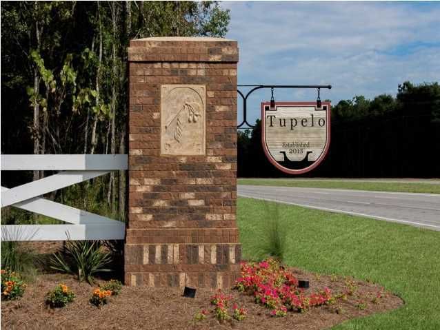 1477 Oldenburg Dr, Mount Pleasant, SC 29429