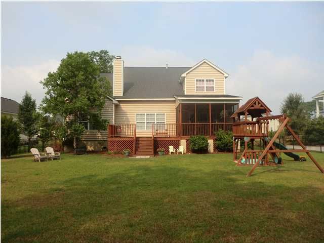 1509 Oakhurst Dr, Mount Pleasant, SC 29466
