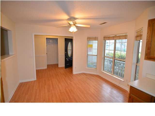 116 Chandler Dr, Ladson, SC 29456