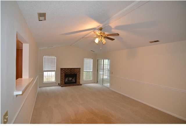 116 Chandler Dr, Ladson, SC 29456