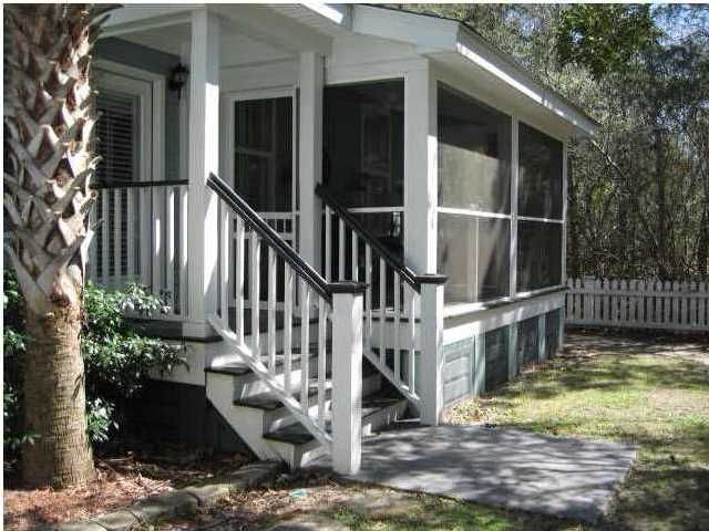 6051 Jacobs Point Blvd, Hollywood, SC 29470