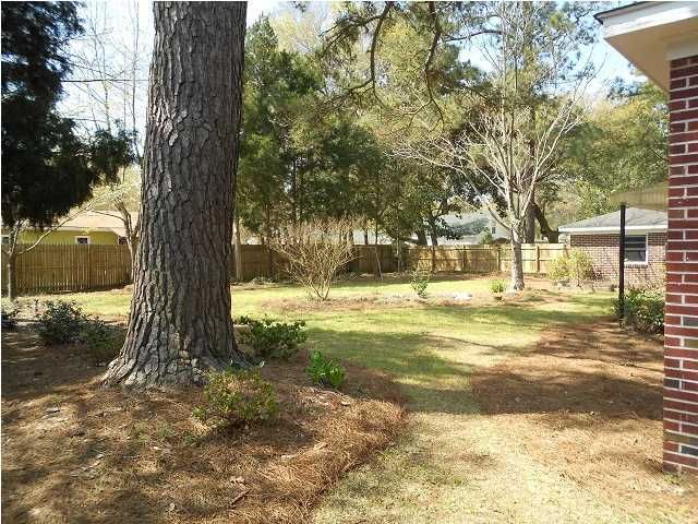 1743 Gilbert St, Charleston, SC 29412