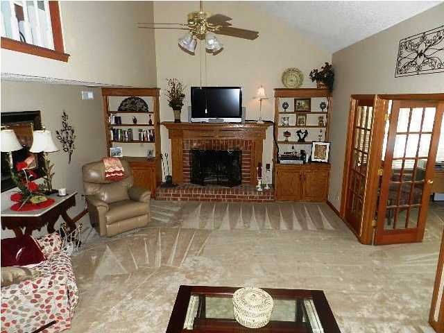 102 Eight Point Rd, Goose Creek, SC 29445