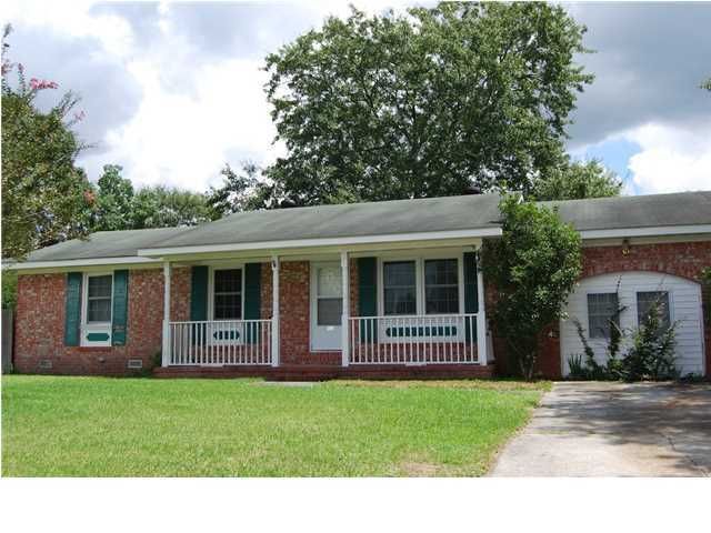 103 Stewart St, Goose Creek, SC 29445