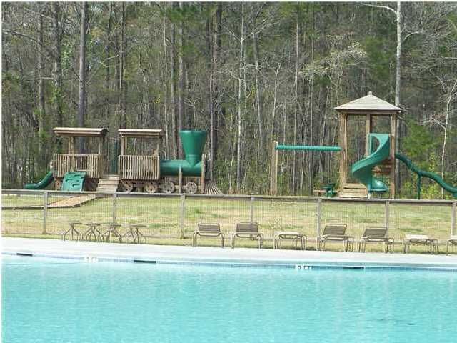 201 Border Rd, Goose Creek, SC 29445