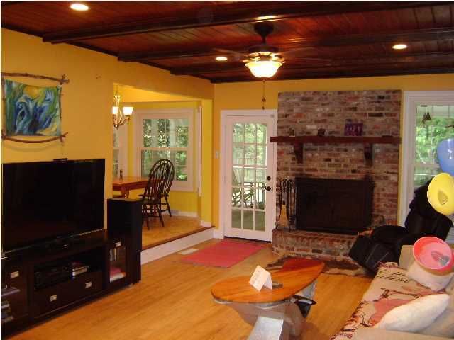 969 Grand Concourse St, James Island, SC 29412