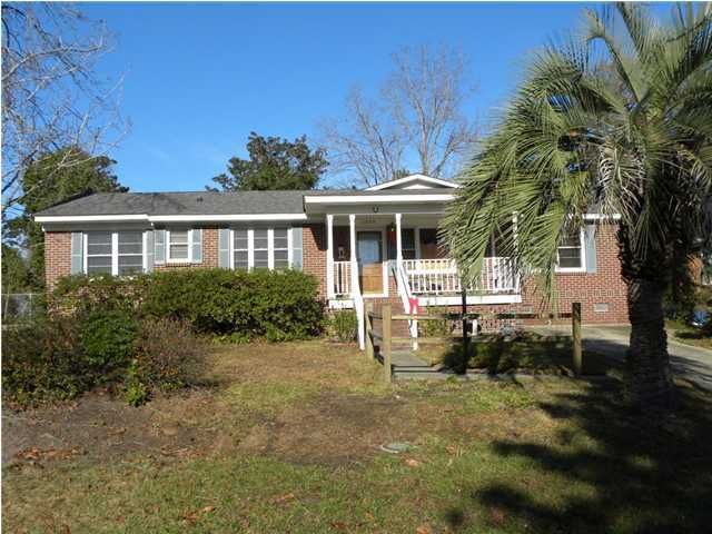 1250 Fort Dr, Hanahan, SC 29410