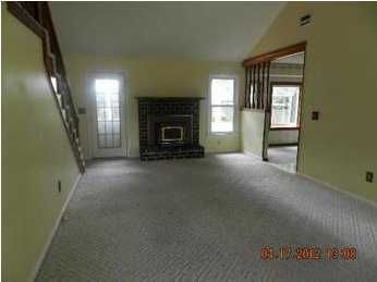 8121 Greenridge Rd, North Charleston, SC 29406