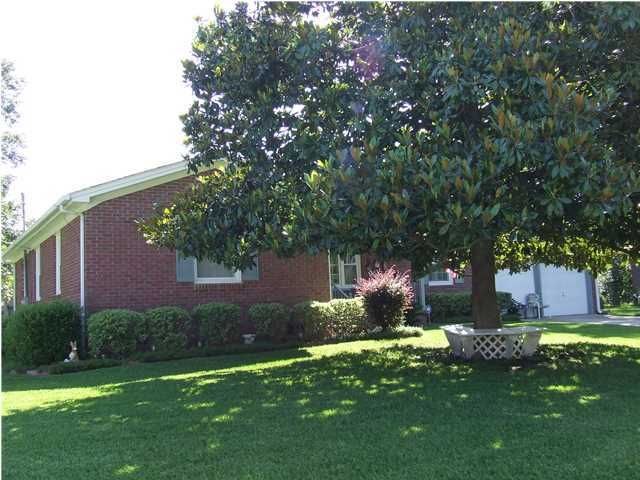 107 Jefferson Ln, Summerville, SC 29485