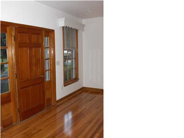 842 Burnett Dr, James Island, SC 29412