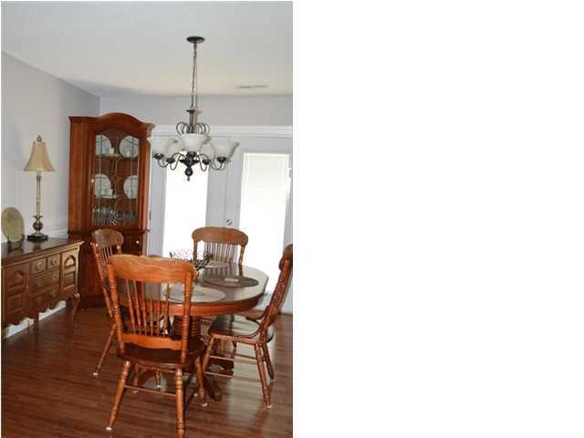 2207 Dawn Hill Dr, Charleston, SC 29414