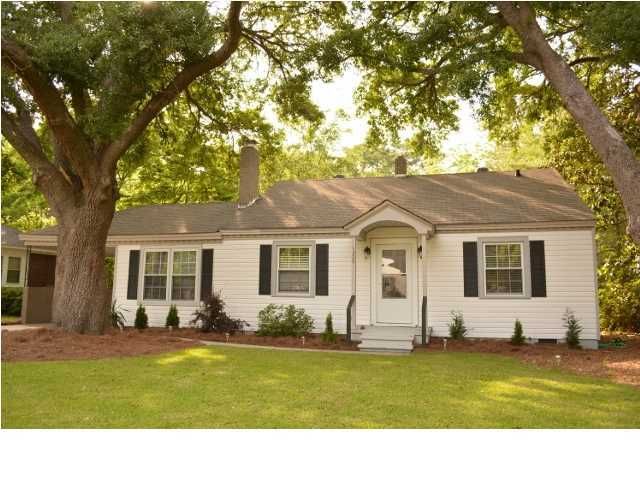 1204 Stratford Rd, Hanahan, SC 29410