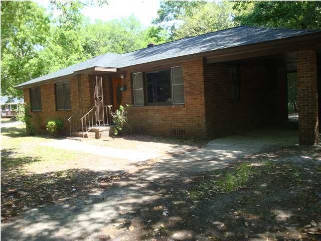 676 W Oak Forest Dr, Charleston, SC 29407