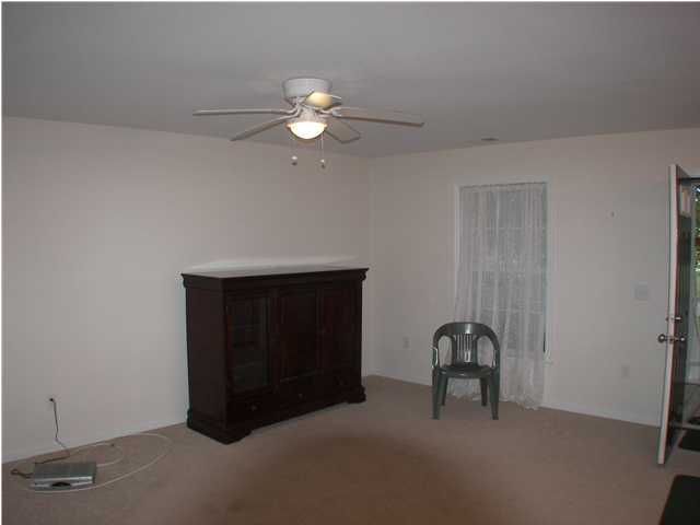 5043 Govan Rd, Hollywood, SC 29449