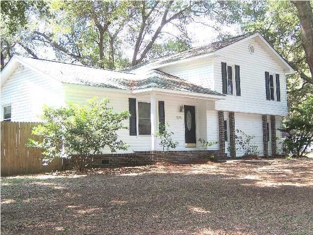 1211 Peregrine Dr, James Island, SC 29412
