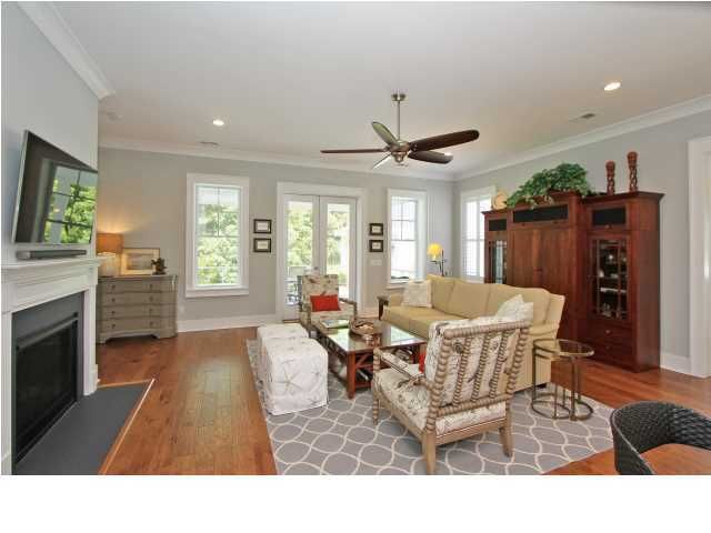 800 Whispering Marsh Dr, Charleston, SC 29412