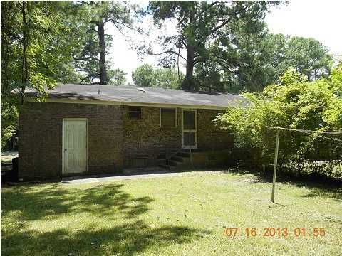 2612 N Oakridge Cir, North Charleston, SC 29420