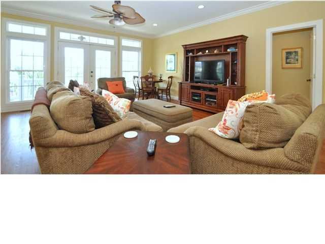 1503 Palmetto Blvd, Edisto Beach, SC 29438