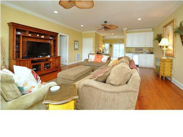 1503 Palmetto Blvd, Edisto Beach, SC 29438