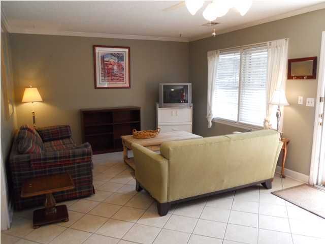 1134 Rembert Rd, James Island, SC 29412