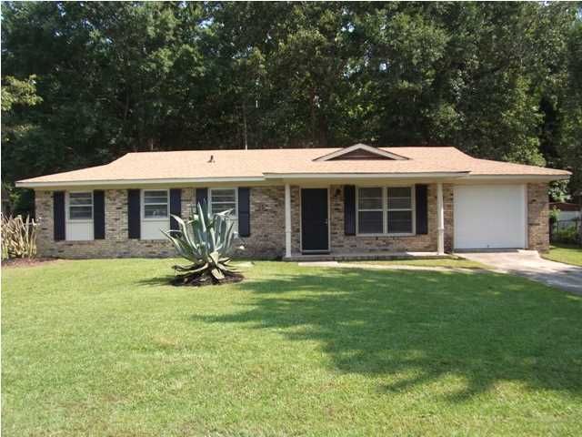 119 Bailey Dr, Summerville, SC 29485