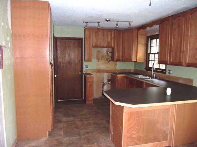 212 Cornell Dr, Ladson, SC 29456