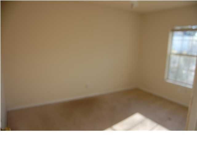 602 Resinwood Rd, Moncks Corner, SC 29461