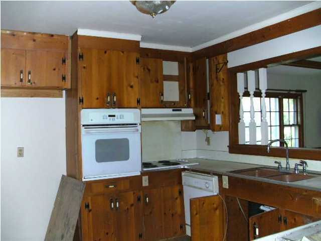 1114 O T Wallace Dr, Moncks Corner, SC 29461