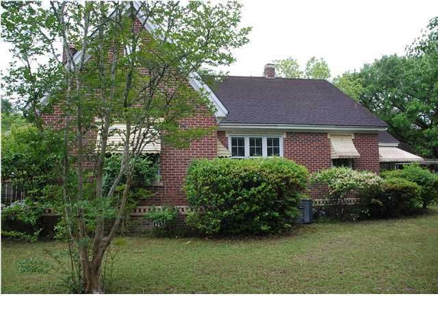 107 Wappoo Hall Rd, Charleston, SC 29412