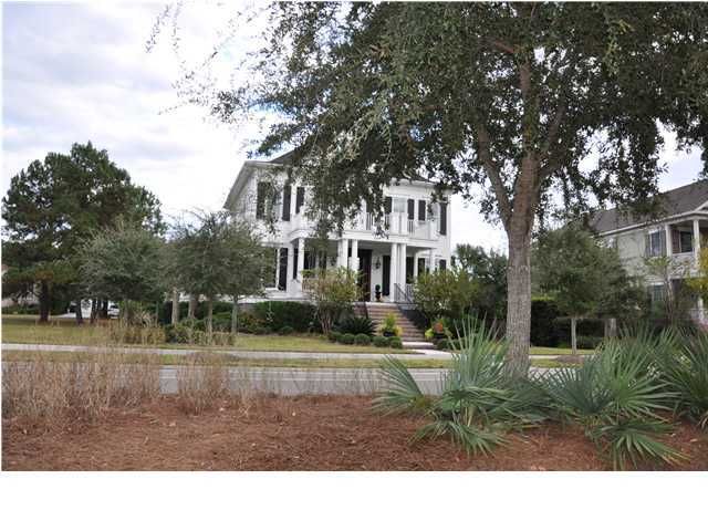 108 Island Park Dr, Charleston, SC 29492