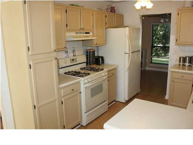 8390 Longridge Rd, North Charleston, SC 29418