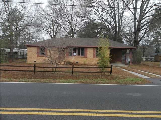 105 Hollywood Dr, Goose Creek, SC 29445